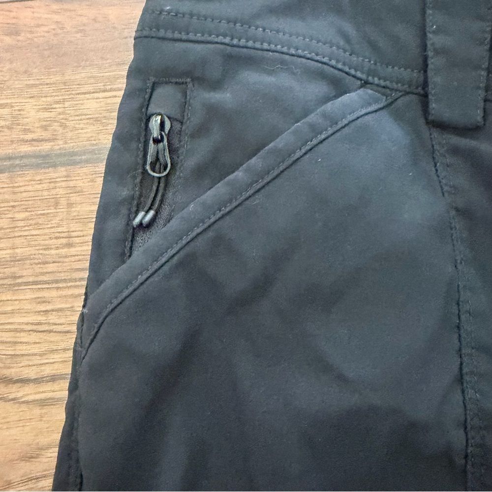 Duluth Trading Co Women’s Dry on the Fly 7 inch Short Black Size 12 EUC - Picture 6 of 10